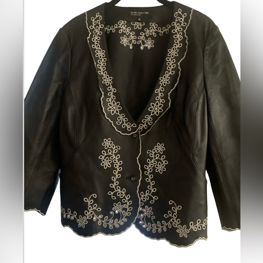 Jones New York 100% Leather Jacket - Picture 2 of 5